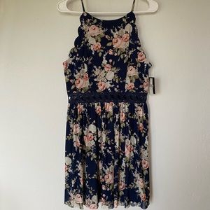 Mini flower dress